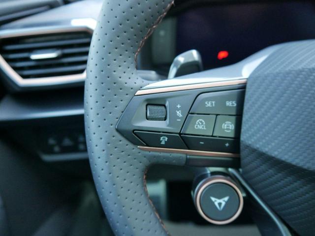 Cupra Formentor e-Hybrid 150KW (204 PS) DSG*ACC*PDC-KAMERA*LED*SHZ*NAVI-&Uuml;BER-SMARTLINK*TEMPOMAT*18_ZOLL 