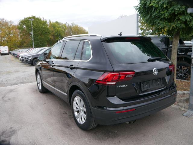 Volkswagen Tiguan Maraton Edition HIGHLINE * ACC *AHK* LED PARK ASSIST R&Uuml;CKFAHRKA 