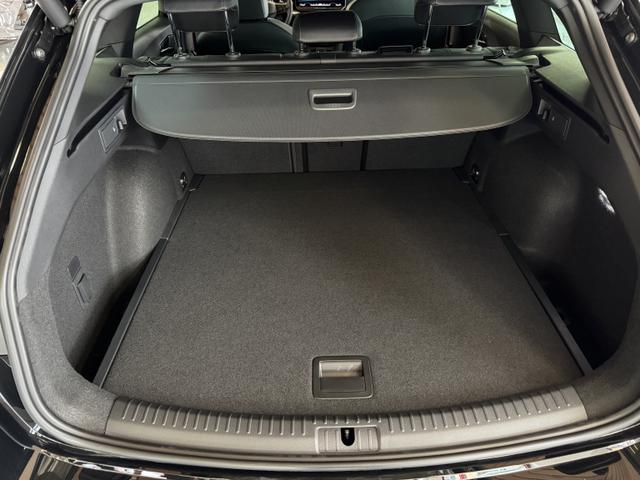 Cupra Leon Sportstourer 1.5 eTSI 110 kW ST DSG, Matrix, Navi, Side, Kamera, el. Klappe, 5-J Garantie 