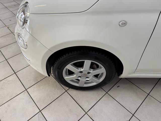 Fiat 500 1.2 (69PS) KLIMA/ALU/GLASDACH/8-FACH BEREIFUNG 