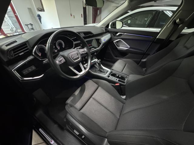 Audi Q3 2.0 TDI (200PS) DSG S-Line ALLRAD/AHK/STANDHEIZUNG 