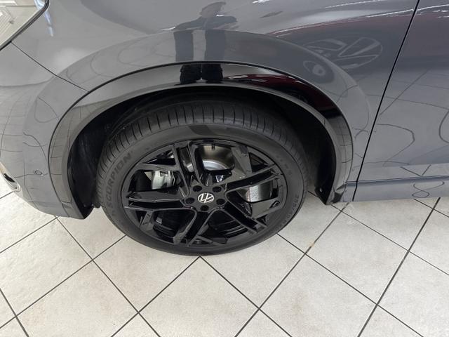 Volkswagen Tiguan 2,0 TDI DSG 4Motion R-Line - MATRIX/20ZOLL/360GRAD KAMERA 