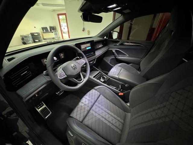 Volkswagen Tiguan 2,0 TDI DSG 4Motion R-Line - MATRIX/20ZOLL/360GRAD KAMERA 