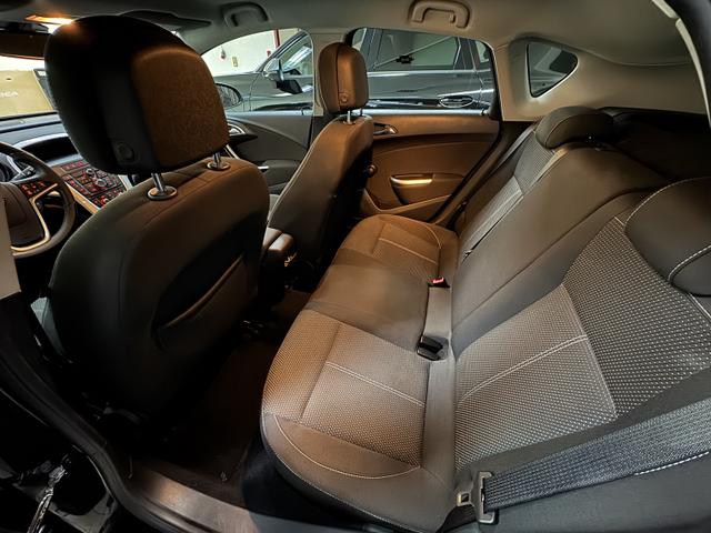 Opel Astra 1.4 Turbo (140PS) 17" ALU/SPORTSITZE/KLIMAAUTOMATIK 