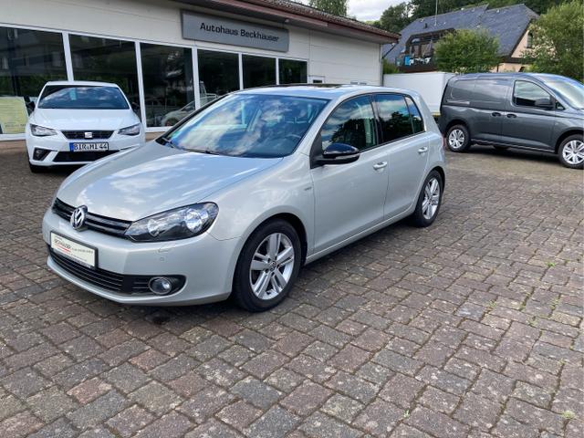 Volkswagen Golf - Match 1,4TSI - AHK, SHZ, Schiebedach