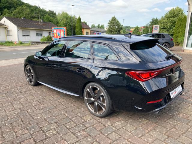 Cupra / Leon Sportstourer / / / / Leon Sportstourer VZ 2,0TSI DSG 4Drive