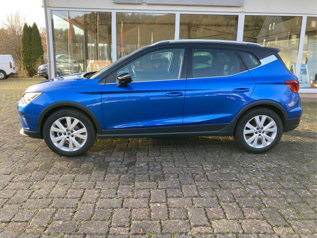 Seat / Arona / Blau / / / Arona Xperience 1,0TSI - LED-Scheinwerfer, Navi, SHZ, Rückfahrkamera, AHK-Vorbereitung