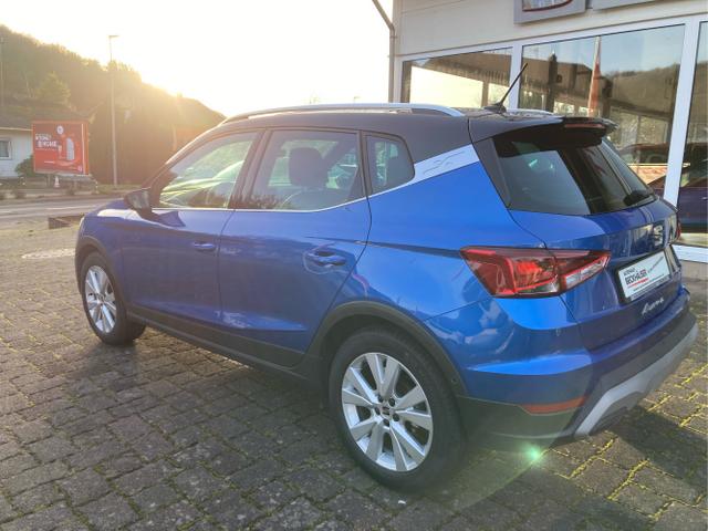 Seat / Arona / Blau / / / Arona Xperience 1,0TSI - LED-Scheinwerfer, Navi, SHZ, Rückfahrkamera, AHK-Vorbereitung