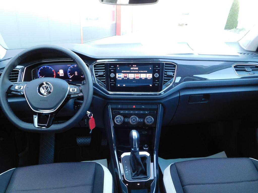 Volkswagen T Roc Sport 1 5 Tsi 150 Ps Klimaautomatik Led Licht Pdc Acc Mfl Lane Assist Front Assist Bluetooth 8 Comp Media 17 Alu Reimport Eu Neuwagen Gunstig Kaufen