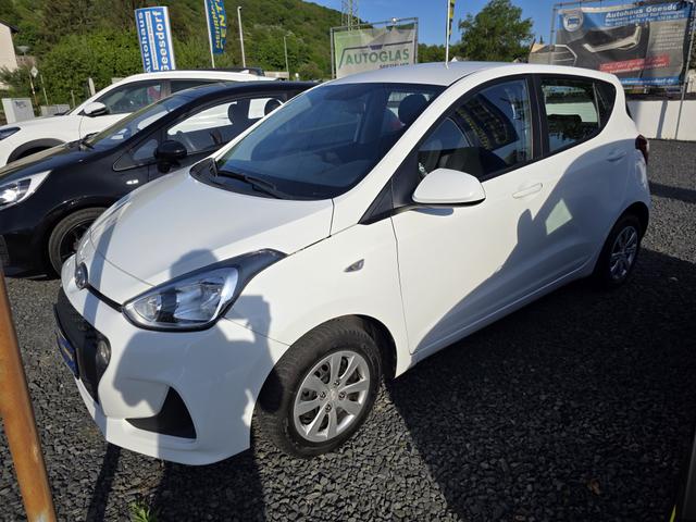 Hyundai i10 - 1.0