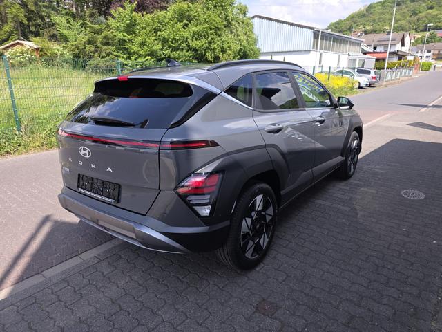 Beispielbilder, ggf. teilweise mit Sonderausstattung