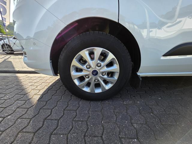 Ford Tourneo Custom SONDERFAHRRZEUG MIT ROLLSTUHLRAMPE 