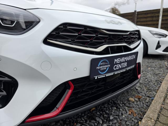 Kia Ceed GT Navi LED Frontscheibenheiz Shzg PDC Cam 18" 