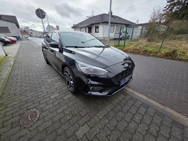 Ford Focus Hybrid ST-Line Soundsys, B&O LED Navi Shzg Alu18 behz. Frontscheibe 