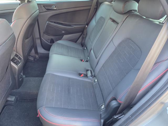 Hyundai TUCSON 1.6 N-Line 4WD Vollausstattung Pano el. Heckklappe Navi LED 