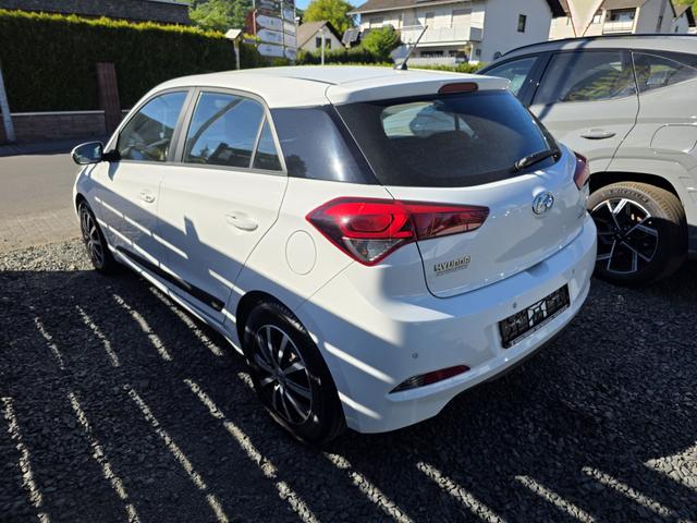 Hyundai i20 Klima Shzg Alu BT Tempomat 