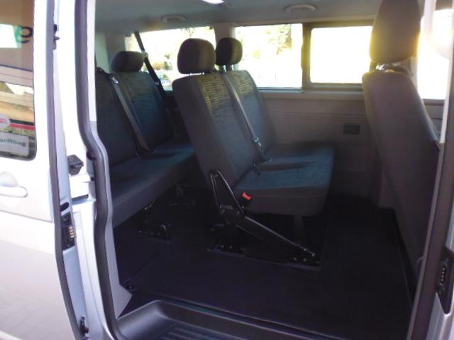 Volkswagen Transporter 6.1 T6.1 2.0 TDI Caravelle Comfortline 