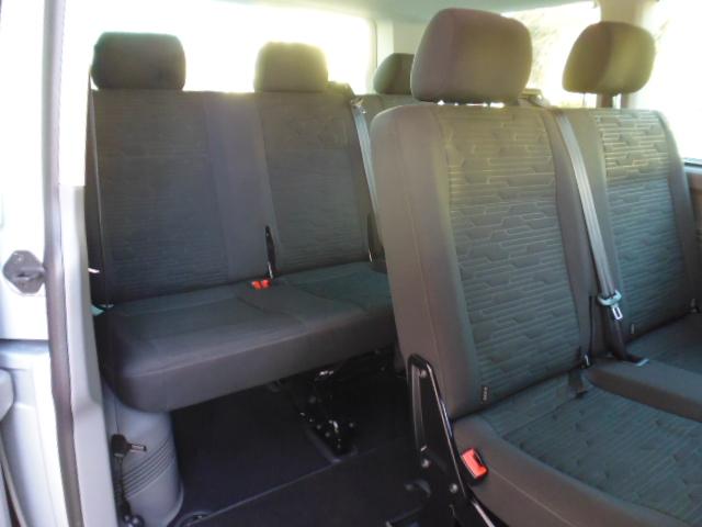 Volkswagen Transporter 6.1 T6.1 2.0 TDI Caravelle Comfortline 