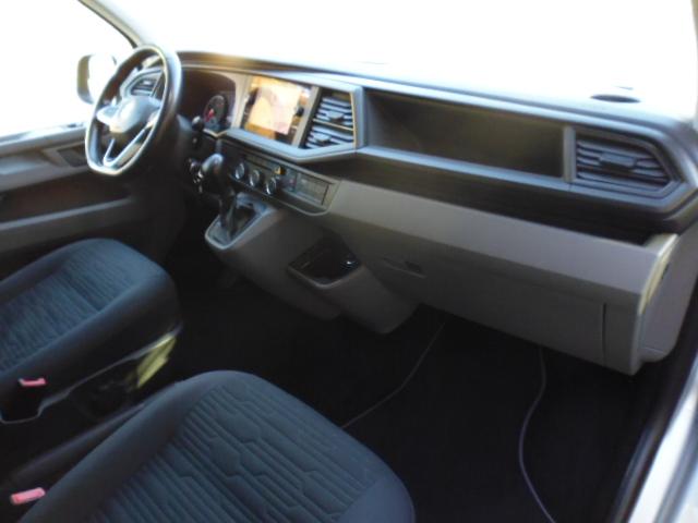 Volkswagen Transporter 6.1 T6.1 2.0 TDI Caravelle Comfortline 