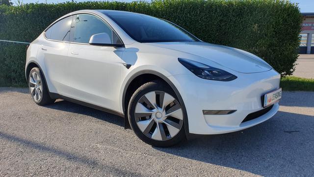 Tesla Model Y - LR