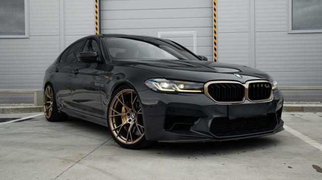BMW M5 - CS - Carbon Schale, 21", 4 Zonen Klima, Keramikbremse