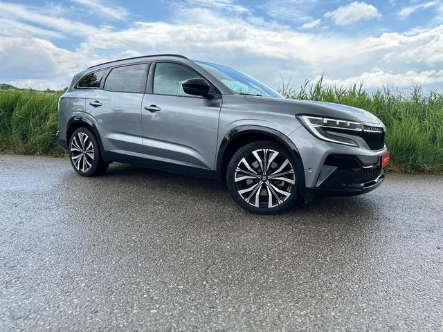 Renault Espace - Iconic E-Tech Hybrid 200