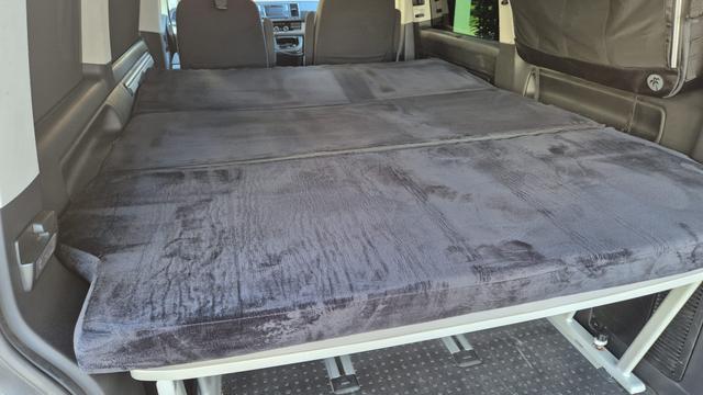 Volkswagen Multivan 70 Jahre Bulli Edition 2,0 TDI DSG*MwSt* 