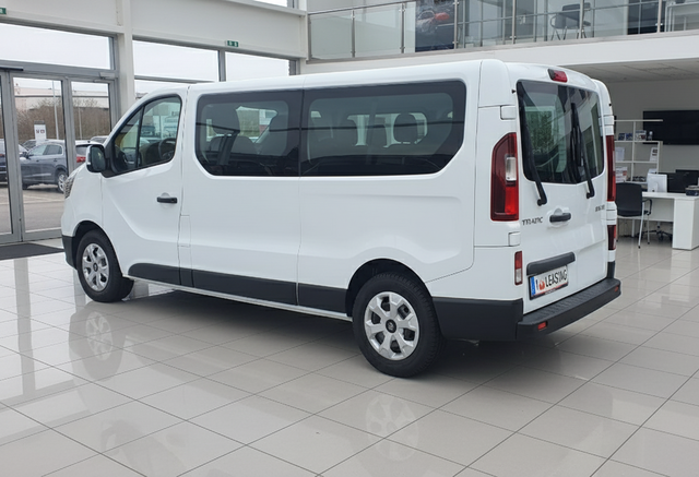 Renault Trafic L2 H1 Equilibre *FACELIFT* Blue dCi 110 APPC, PDC, KAMERA, RESERVE,KLIMA Hint 