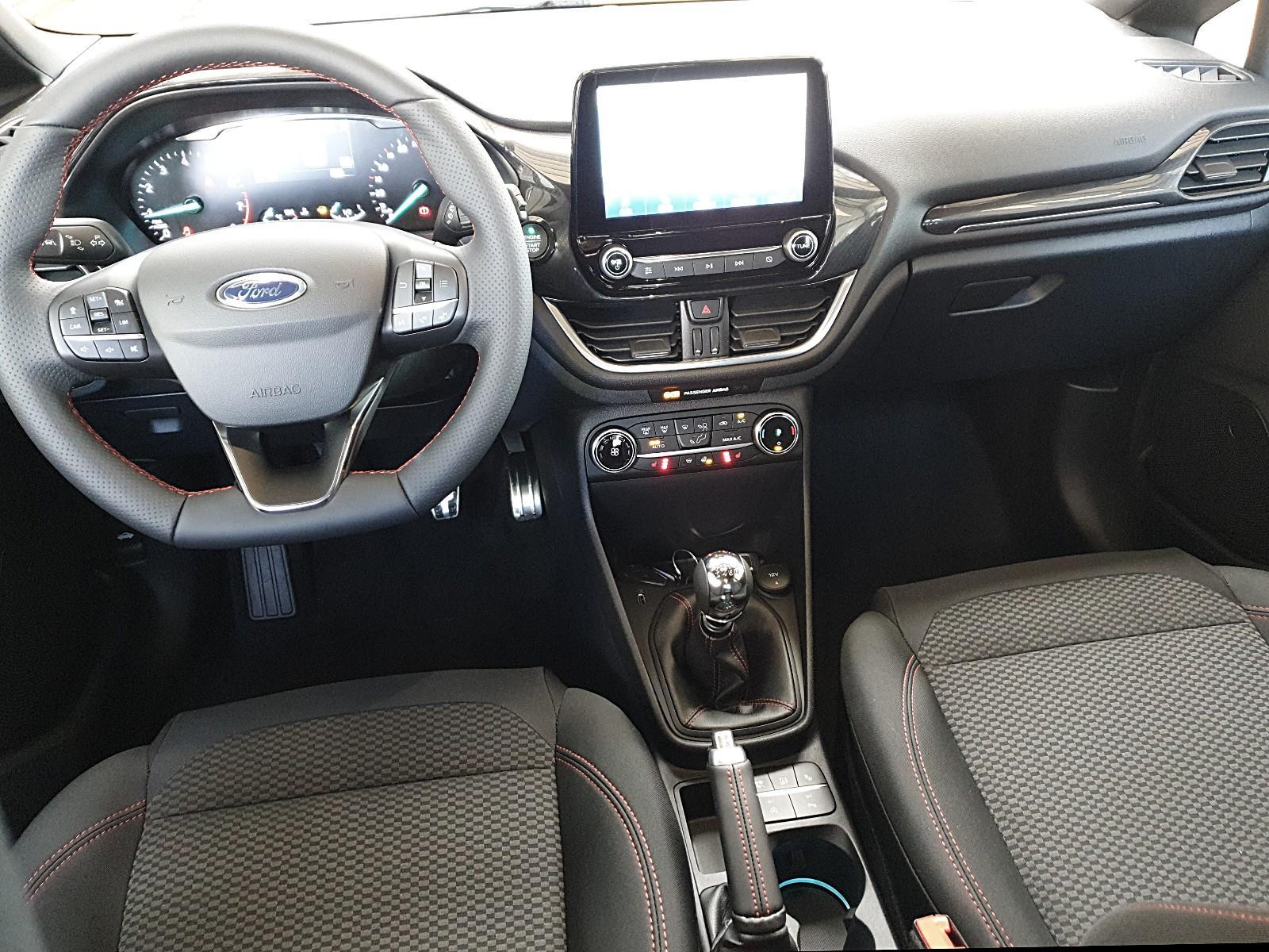 Ford Fiesta 1.0 EcoBoost Hybrid 125PS ST-Line 5-türig Winterpaket ( Sitzheizung Lenkradheizung Frontscheibe beheizb.) AbstandsTempomat  Klimaautomatik Ford-Navi SYNC3 DAB+ 8''-Touchscreen mit Bluetooth Apple, EU-Neuwagen & Reimporte