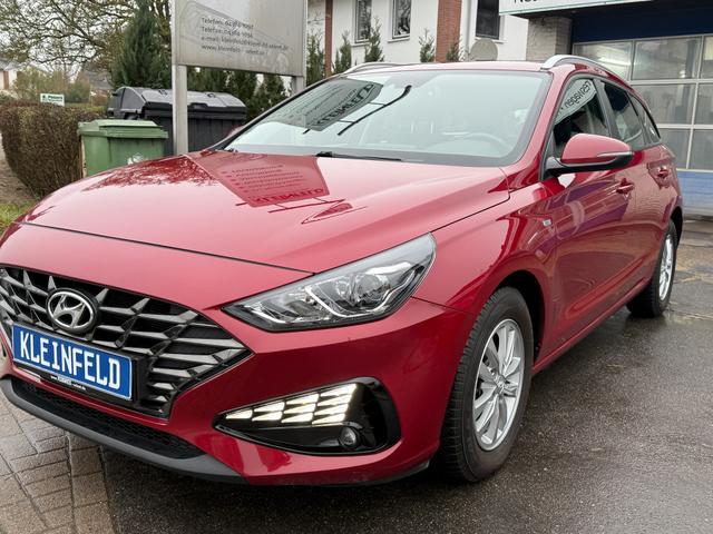 Hyundai i30 - 1.5 T-GDI 48V MHEV 7-DCT Klima-Sitz-/Lenkradhzg.-PDC-Rcam-App Connect-GRA-4Season