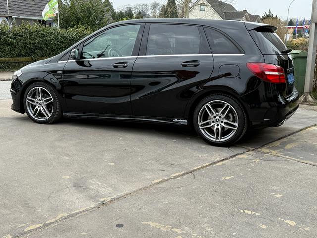 Mercedes-Benz B-Klasse 200 CDI DCT 4M "AMG-Line" LED-Navi-Klimaauto.-Sitzhzg.-Park Assistent-18"LM-4Season 