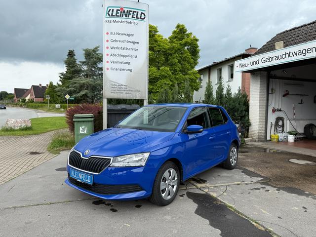 Skoda Fabia - 1.0 MPI "Active" Klima-AHK-RD/USB-el.Fh-el.Asp-Ganzjahresreifen-Scheckheftgepfl.