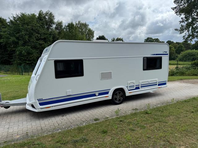 Polar 560 S "Spring Edition" - LM Felgen-Festbett-Gasbackofen-Winterpaket-Mini Heki-Truma Mover XT-uvm.