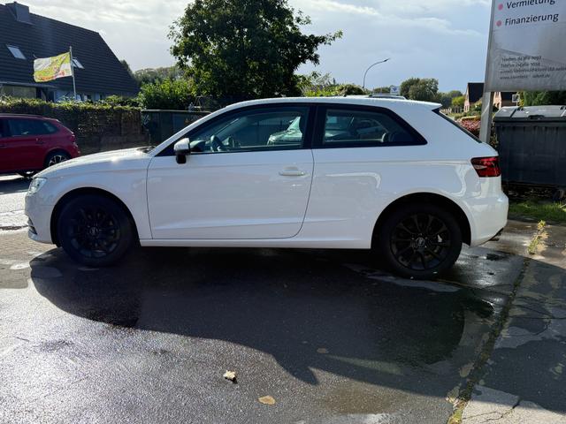 Audi A3 1.4 TFSI "Attraction" Xenon-Klima-PDC-MFA-SRA-RD/CD-Player-16"LM-4Season 