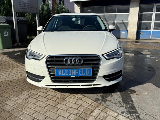 Audi A3 1.4 TFSI "Attraction" Xenon-Klima-PDC-MFA-SRA-RD/CD-Player-16"LM-4Season 