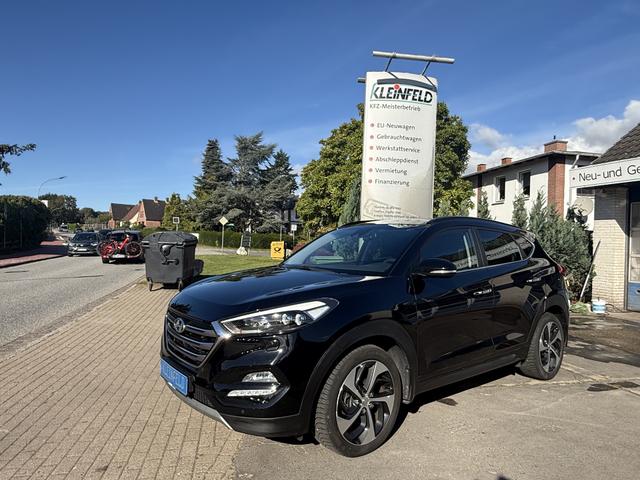 Hyundai TUCSON - 2.0 CRDi 4WD 6-Gang Keyless-Navi-Pano-AHK-PDC-Rcam-GRA-MFA-19"LM-4Season