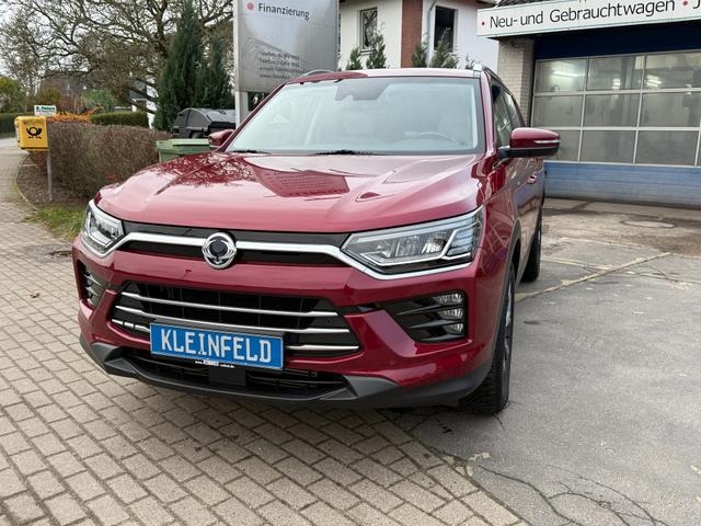 Ssangyong Korando 1.5 T-GDI Sapphire 4x2 AHK-LED-Keyless-Navi-Leder-18"LM-4Season-DiCo-Rcam 