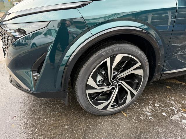 Nissan Qashqai MHEV 158 CVT Tekna Bose Pano HUD SHZ 19Z 