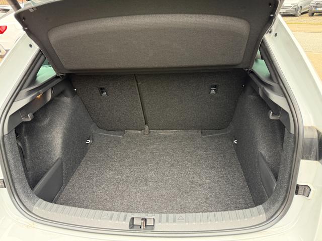 Skoda Scala 1.5 TSI Monte Carlo DSG7 Pano-Matrix-Navi-Kessy-SHZ-Climatronic-Rcam-17"LM-GRA-MFA 