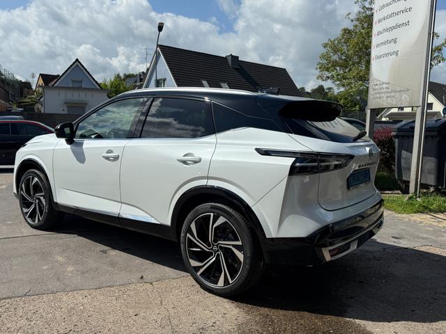 Nissan Qashqai 1.3 DIG-T CVT "Tekna+" LED-Pano-Navi-HUD-Leder-Winter Paket-360&deg;-20"LM 