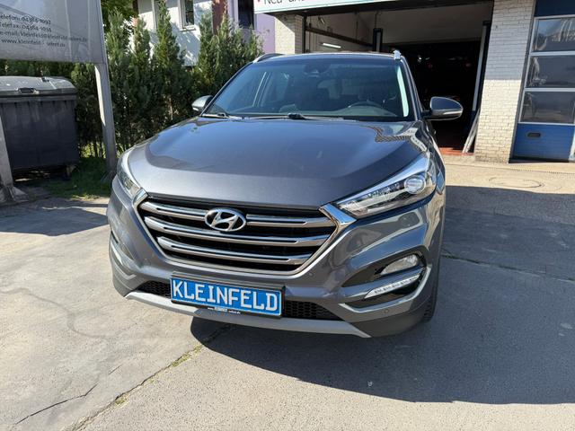 Hyundai TUCSON 1.6 "Selection" 2WD Navi-Sitzhzg.v/h-PDC-Rcam-GRA-MFA-Klimaautom.-17"LM-4Season 