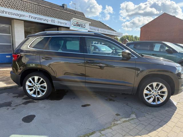 Skoda Karoq 1.5 TSI "Style" LED-Stdhzg.-Navi-AHK-KESSY-Smart Link-Rcam-PDC-Sitzhzg.-GRA/ACC-MFA-18"LM 