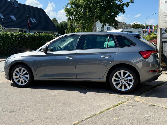 Skoda Scala 1.5 TSI "Style" LED-SmartLink-PDC-Rcam-Kessy-Klimaauto.-Sitz-/Lenkrad-/Frontscheibenhzg.-GRA-MFA-17"LM 