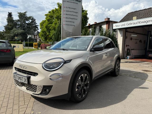 Fiat 600 - 1.2 Mild-Hybrid "La Prima" LED-Nav-AHK-SHZ-GRA/ACC-Rcam/360&deg;-Keyless-4Season