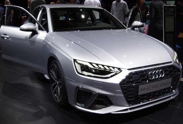 Audi A4 Limousine