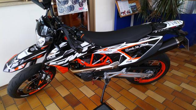 KTM 690 SMC R
