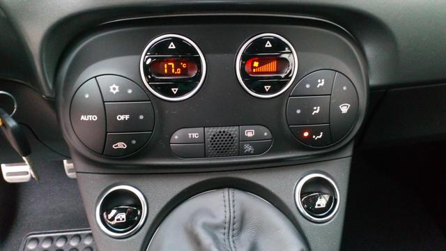 Abarth 595 Turismo Automatische Klimaanlage Mittelkonsole 