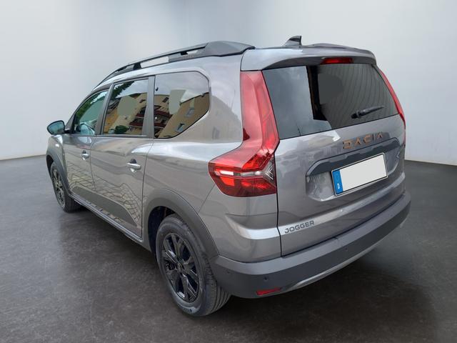 Dacia Jogger - Extreme Plus 7-Sitzer Eco-G 100 AHK Klimaautomatik Navigation Einparkhilfe vorne und hinten Rückfahrkamera