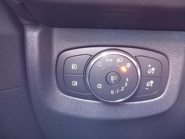 Fird Tourneo Courier