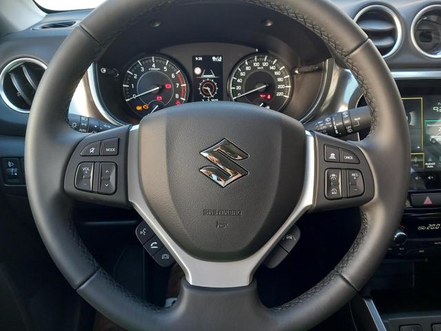 Suzuki Vitara Comfort plus Boosterjet Ivory Savannah